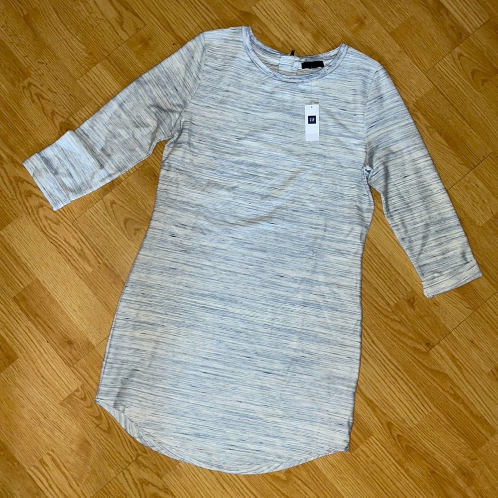 GAP DRESS NEVER WORN